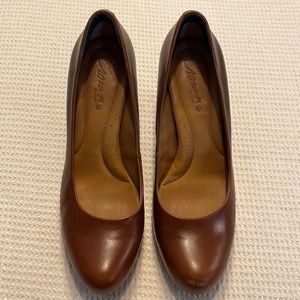 Brown pumps, size 9M, 3 in heel